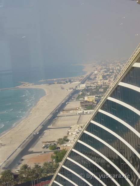 97 Jumeirah Beach Dubai, Show for the Company Braun, SHAVER presentation
